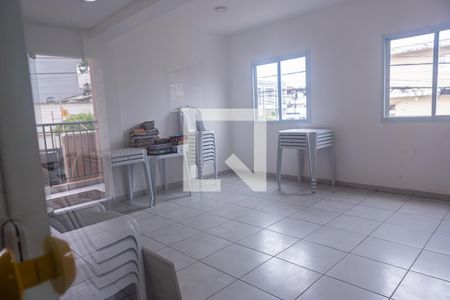 Apartamento para alugar com 37m², 2 quartos e sem vagaÁrea comum - Salão de festas