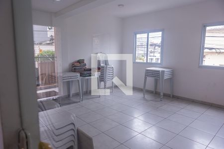 Apartamento para alugar com 37m², 2 quartos e sem vagaÁrea comum - Salão de festas