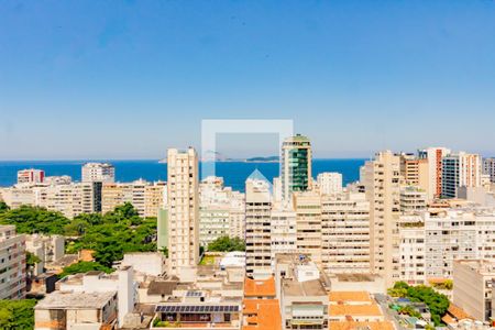 Vista da sala  de apartamento à venda com 3 quartos, 110m² em Ipanema, Rio de Janeiro