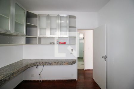 Quarto 1 de apartamento à venda com 4 quartos, 156m² em Cruzeiro, Belo Horizonte