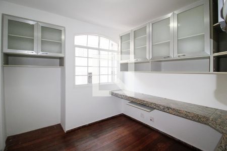 Quarto  de apartamento à venda com 4 quartos, 156m² em Cruzeiro, Belo Horizonte