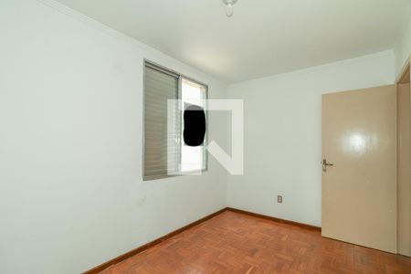 Quarto de apartamento à venda com 2 quartos, 51m² em São Sebastião, Porto Alegre