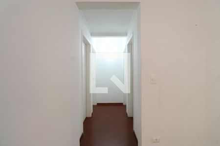 Corredor de apartamento para alugar com 3 quartos, 95m² em Vila Romana, São Paulo