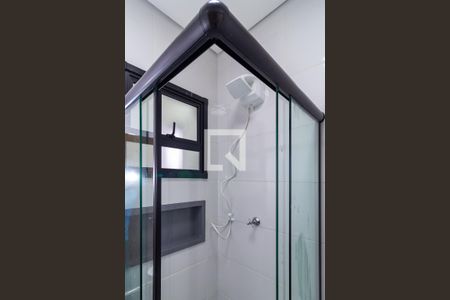 Banheiro de apartamento para alugar com 1 quarto, 32m² em Quinta da Paineira, São Paulo