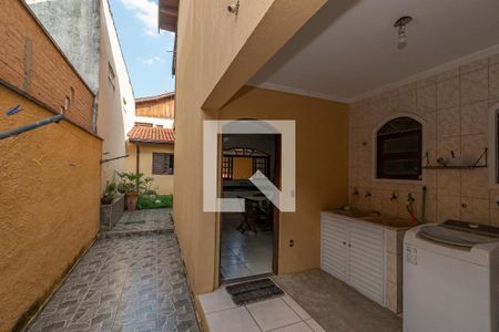 Casa à venda com 240m², 3 quartos e 3 vagas Casa à venda com 240m², 3 quartos e 3 vagasÁrea de Serviço
