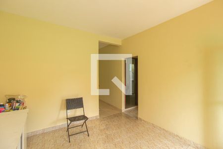 Sala de casa para alugar com 2 quartos, 120m² em Campo Grande, Rio de Janeiro