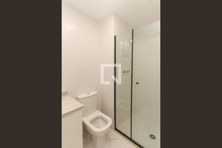 Banheiro de apartamento à venda com 1 quarto, 26m² em Vila Gustavo, São Paulo