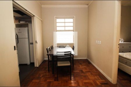 Sala de Jantar de casa para alugar com 2 quartos, 56m² em Floresta, Porto Alegre