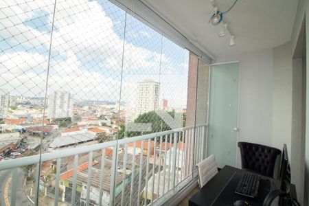 Varanda e Área de serviço de apartamento à venda com 2 quartos, 53m² em Parque Vitoria, São Paulo