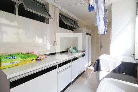 Apartamento à venda com 200m², 2 quartos e 2 vagas Apartamento à venda com 200m², 2 quartos e 2 vagasÁrea de Serviço