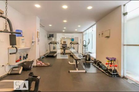 Apartamento à venda com 200m², 2 quartos e 2 vagas Apartamento à venda com 200m², 2 quartos e 2 vagasÁrea comum - Academia