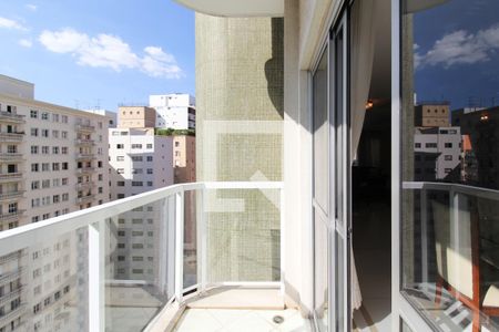 Varanda 1 de apartamento à venda com 2 quartos, 200m² em Itaim Bibi, São Paulo