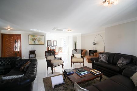 Apartamento à venda com 200m², 2 quartos e 2 vagas Apartamento à venda com 200m², 2 quartos e 2 vagasSala