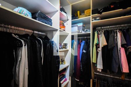 Apartamento para alugar com 78m², 1 quarto e 2 vagasArmário da Suíte 