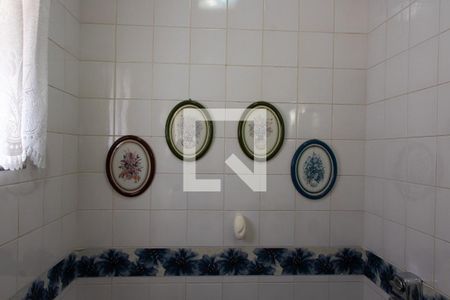 Casa à venda com 300m², 3 quartos e 4 vagasLAVABO