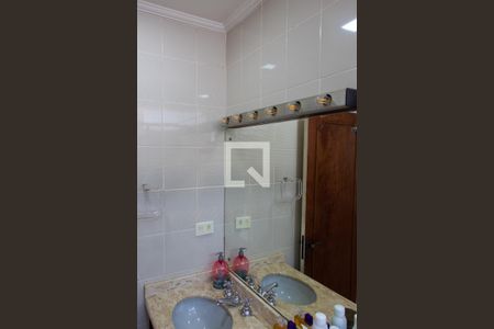 Casa à venda com 300m², 3 quartos e 4 vagasBANHEIRO SOCIAL