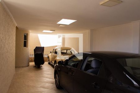 Casa à venda com 300m², 3 quartos e 4 vagasÁREA EXTERNA FRENTE