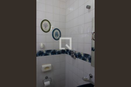 Casa à venda com 300m², 3 quartos e 4 vagasLAVABO