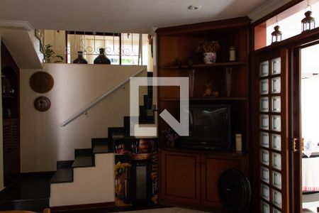 Casa à venda com 300m², 3 quartos e 4 vagasCOPA