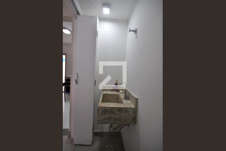 Lavabo de casa de condomínio à venda com 2 quartos, 63m² em Vila Santa Terezinha (zona Norte), São Paulo