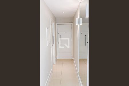 Corredor - Sala de apartamento para alugar com 2 quartos, 100m² em Campestre, Santo André