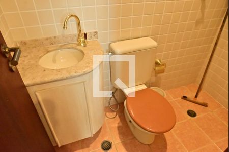 Apartamento para alugar com 200m², 4 quartos e 2 vagasBanheiro Suite 2