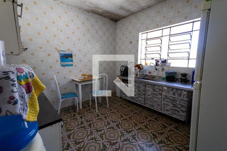 Casa à venda com 170m², 6 quartos e sem vagaCozinha