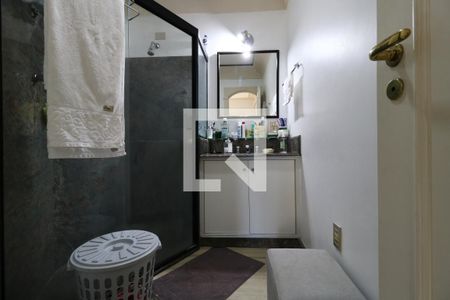 Casa à venda com 650m², 5 quartos e 3 vagasBanheiro da Suíte 3