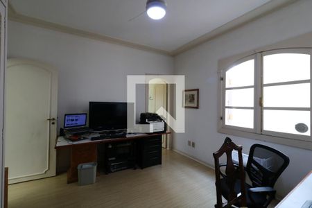 Casa à venda com 650m², 5 quartos e 3 vagasSuíte 1