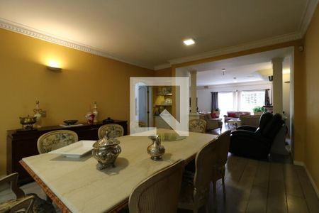 Casa à venda com 650m², 5 quartos e 3 vagasSala de Jantar