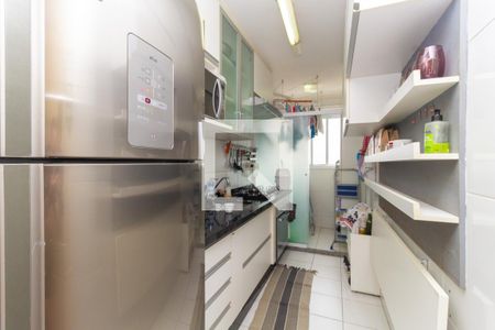 Apartamento para alugar com 70m², 2 quartos e 3 vagas Apartamento para alugar com 70m², 2 quartos e 3 vagasCozinha