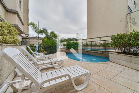 Apartamento para alugar com 70m², 2 quartos e 3 vagas Apartamento para alugar com 70m², 2 quartos e 3 vagasÁrea comum - Piscina