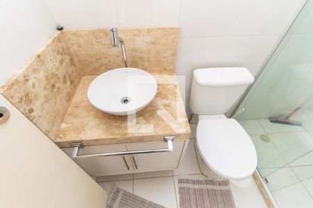 Apartamento para alugar com 70m², 2 quartos e 3 vagas Apartamento para alugar com 70m², 2 quartos e 3 vagasBanheiro da Suíte 1