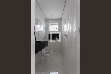 Casa à venda com 116m², 3 quartos e 2 vagas Casa à venda com 116m², 3 quartos e 2 vagasBanheiro da Suíte