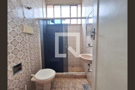 Banheiro da suíte  de apartamento para alugar com 1 quarto, 49m² em Centro, Rio de Janeiro