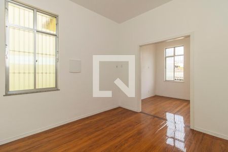 Quarto de casa para alugar com 7 quartos, 100m² em Ramos, Rio de Janeiro