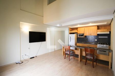 Sala de apartamento para alugar com 1 quarto, 55m² em Indianópolis, São Paulo
