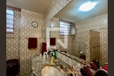 Apartamento à venda com 175m², 4 quartos e sem vagaSuíte banheiro