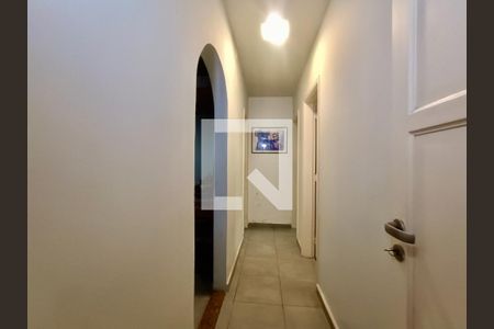 Apartamento à venda com 175m², 4 quartos e sem vagaCorredor