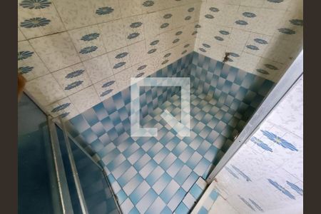 Apartamento à venda com 175m², 4 quartos e sem vagaBanheiro social