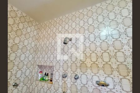 Apartamento à venda com 175m², 4 quartos e sem vagaSuíte banheiro