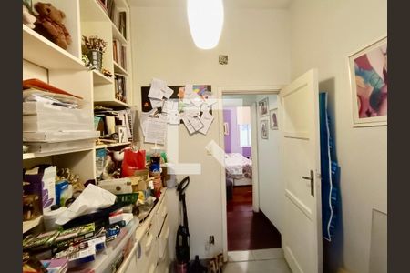 Apartamento à venda com 175m², 4 quartos e sem vagaQuarto