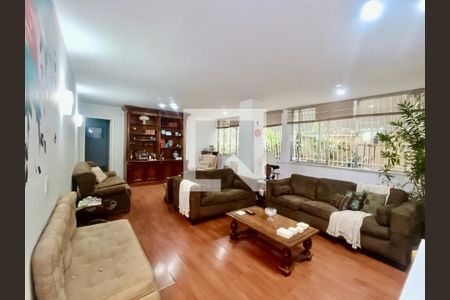 Apartamento à venda com 175m², 4 quartos e sem vagaSala