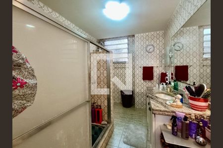 Apartamento à venda com 175m², 4 quartos e sem vagaSuíte banheiro