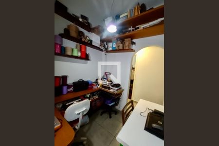 Apartamento à venda com 175m², 4 quartos e sem vagaQuarto