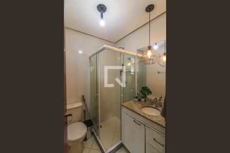 Apartamento à venda com 93m², 3 quartos e 2 vagas Apartamento à venda com 93m², 3 quartos e 2 vagasBanheiro Social