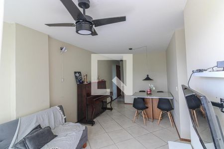 Apartamento à venda com 93m², 3 quartos e 2 vagas Apartamento à venda com 93m², 3 quartos e 2 vagasSala