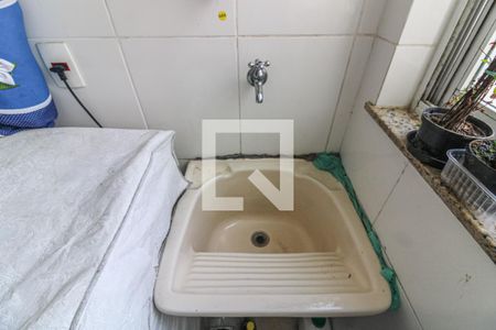 Apartamento à venda com 93m², 3 quartos e 2 vagas Apartamento à venda com 93m², 3 quartos e 2 vagasCozinha e Área de Serviço