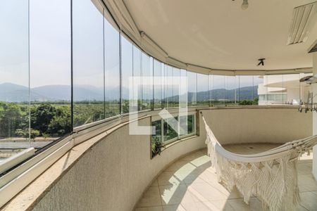 Apartamento à venda com 93m², 3 quartos e 2 vagas Apartamento à venda com 93m², 3 quartos e 2 vagasVaranda Sala