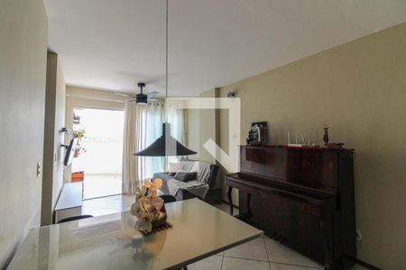 Apartamento à venda com 93m², 3 quartos e 2 vagas Apartamento à venda com 93m², 3 quartos e 2 vagasSala